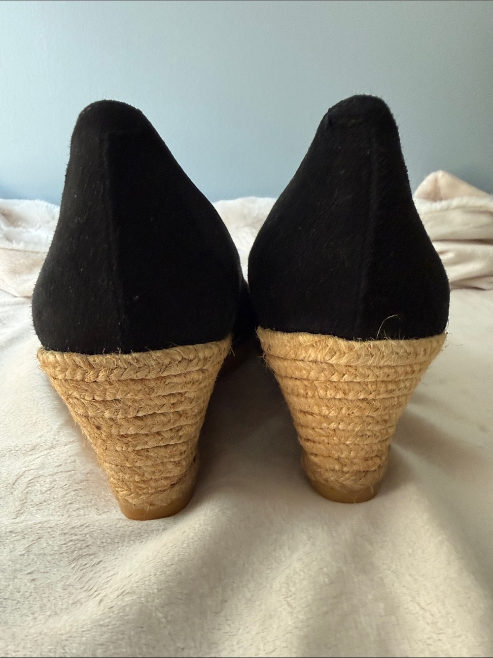 Never worn! Viscata Espadrilles Roses Canvas V Cut Espadrille Wedges Size 40 - Picture 7 of 8